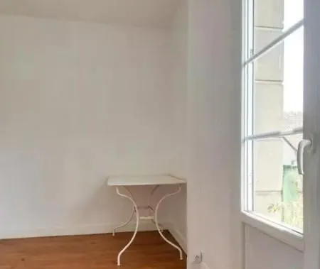 Dans T4 Hyper Proche De La Gare Sncf Et A 300m De La Gare Routiere Privatunterkunft