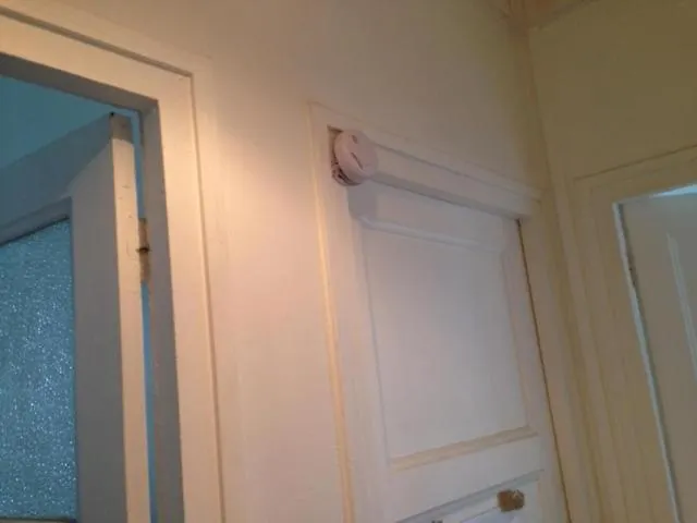 Dans T4 Hyper Proche De La Gare Sncf Et A 300m De La Gare Routiere Homestay *