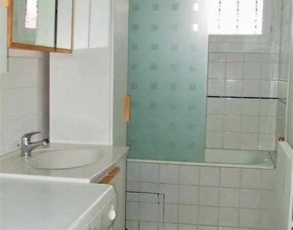 Dans T4 Hyper Proche De La Gare Sncf Et A 300m De La Gare Routiere Creil