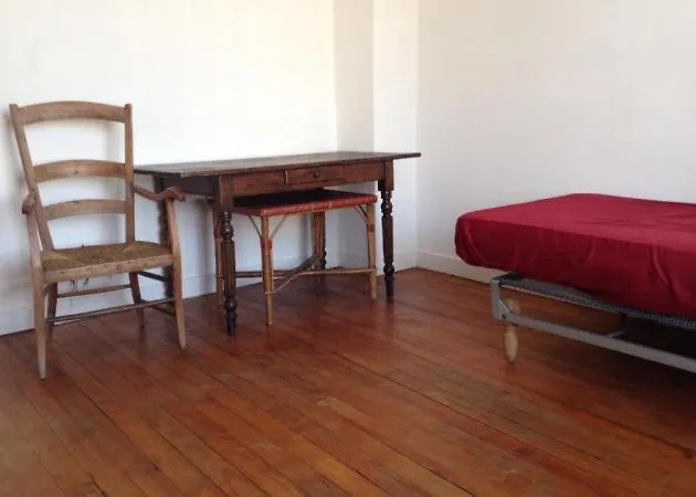 Homestay Dans T4 Hyper Proche De La Gare Sncf Et A 300m De La Gare Routiere